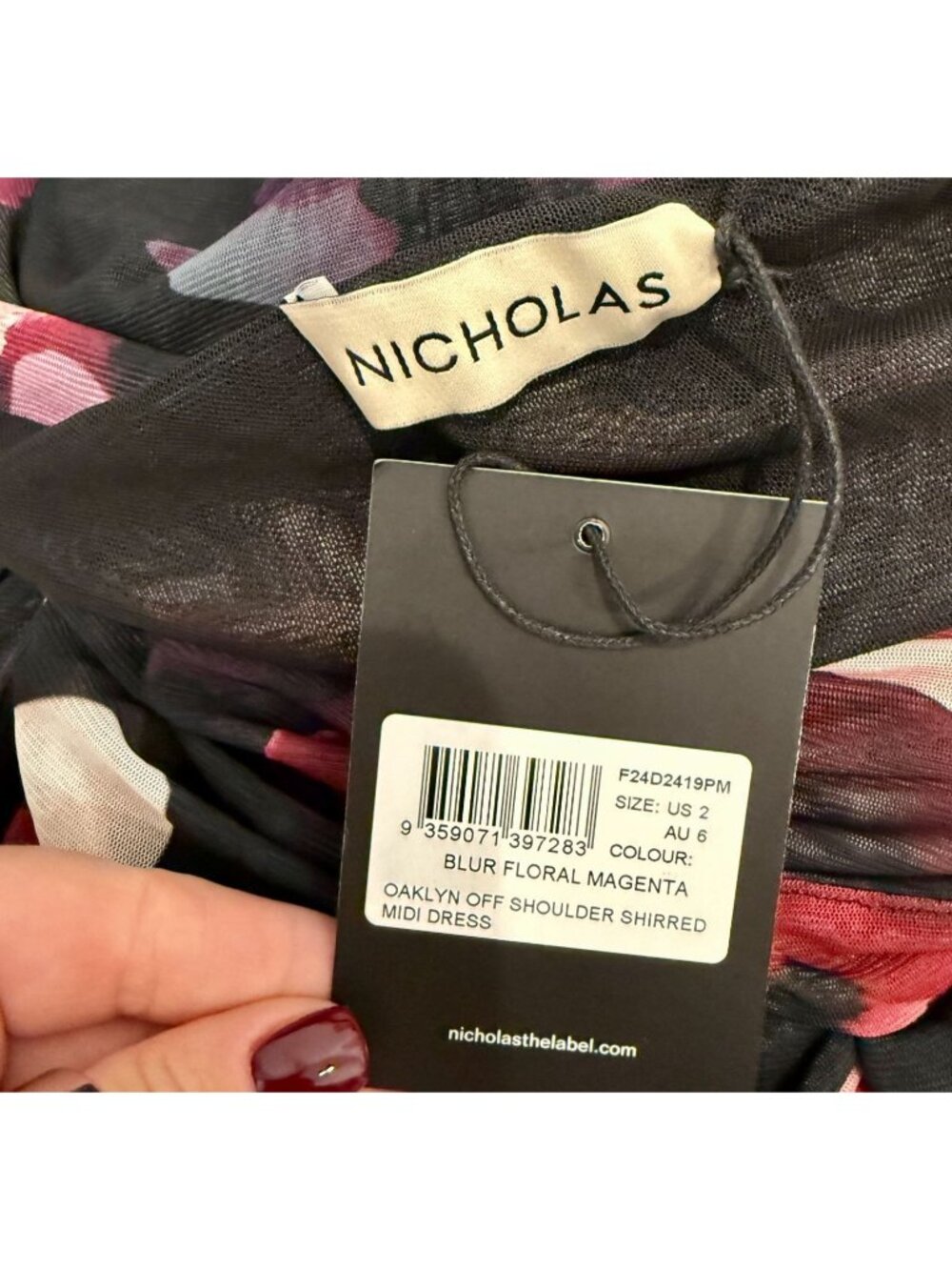 NICHOLAS Oaklyn Off Shoulder Shirred Midi Dress Blur Floral Magenta NWT - Size 2 - Picture 7 of 7